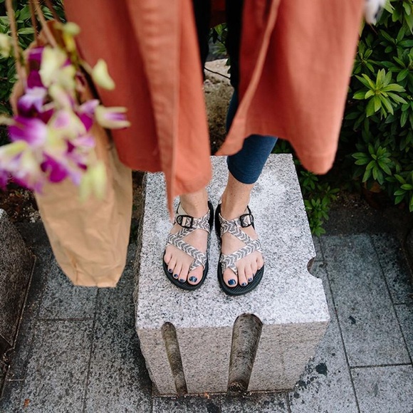 Chaco Women’s Z/2 Adjustable Strap Classic Sandal Sz 7 Black EUC - Picture 12 of 13